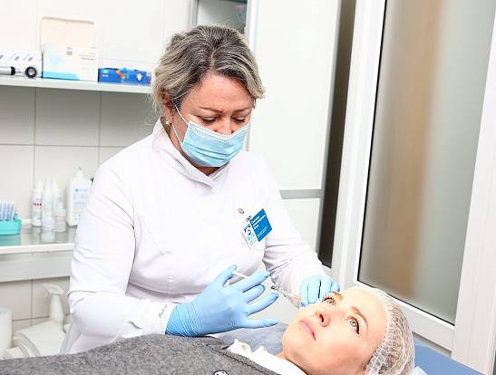 Плазмолифтинг со скидкой 15%: омоложение с помощью собственных ресурсов!